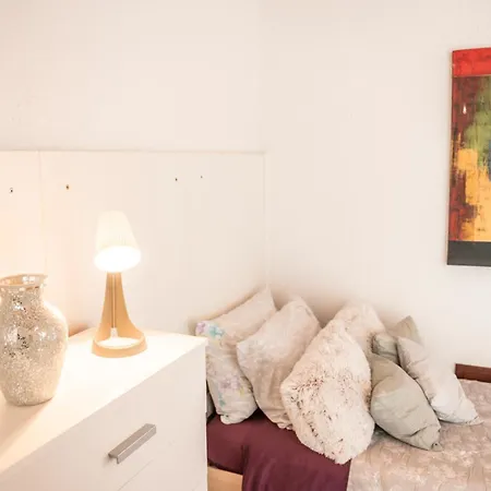 More לינה וארוחת בוקר 3*