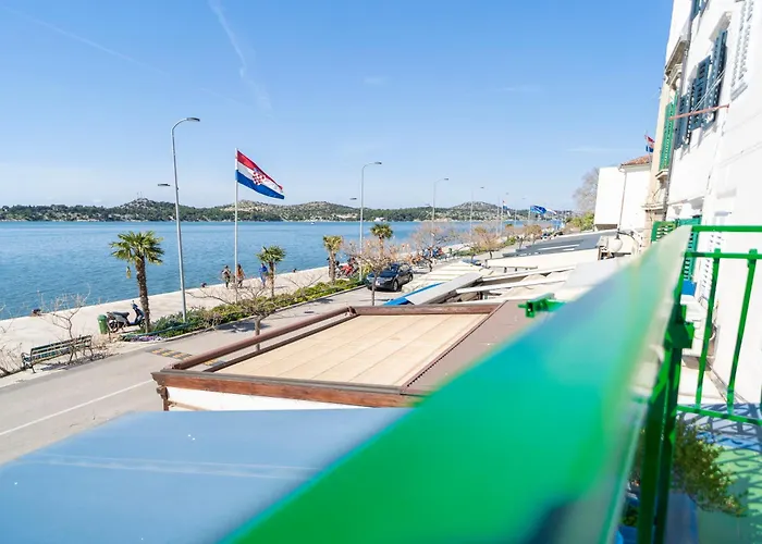 More Bed & Breakfast